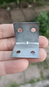 Ke góc vuông (Sắt) 2.5x2.5x3 cm - lỗ Ø 5mm - Dày 1mm - #vattuducduyen