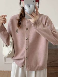 เสื้อถักสีแดงเปิด คาร์ดิเกน ผู้หญิง แจ๊กเก็ต ฤดูใบไม้ผลิ ฤดูใบไม้ร่วง สวมใส่ได้ความรู้สึกระดับไฮเอนด์แขนยาวคอกลมปุ่มเดียว ดีไซน์