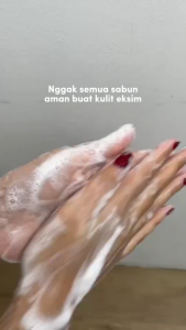 Bio Talk Sabun Natural Herbal | Barsoap Honey Goatsmilk Oatmeal untuk Kulit Kering Eksim Eczema