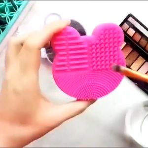 Vaka.shop อุปกรณ์ทําความสะอาดแปรงแต่งหน้า ซิลิโคนทำความสะอาดแปรงแต่งหน้า สำหรับเสริมความสะอาดและความเจ็บปวด