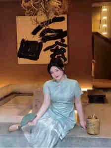 Green Roar Studio New 2025 plus Size Traditional Chinese Style Improved Slimming Cheongsam Dress Breathable Polyester Fiber