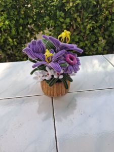 bunga kawat bulu mercy/bunga kawat bulu mini pot/bunga hias kawat bulu/bunga lampu tidur/pipe cleaner/flower pot pipe cleaner/mini flower