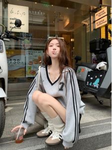 Áo Hoodie Dài Tay Màu Xám Kiểu Mỹ Cổ Chữ V Kitty Sọc Dáng Rộng Thoải Mái Mùa Thu Ren Viền Dài Tay Áo Nỉ Thường Ngày