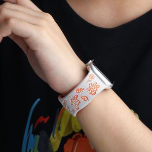Dây đeo khắc cho Apple Watch Series 9 41mm 45mm 44mm 42mm 38mm Nữ Họa Tiết Bướm 40mm iWatch Dây Silicon Ultra 49mm Series 8 7 6 5 4 3 2 1 SE