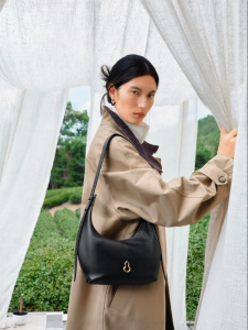 Tea Fragrance Calf Leather Crossbody Bag Small