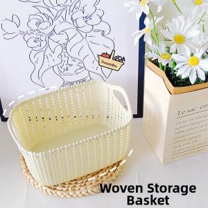 Large Capacity Simple Wicker Storage Basket