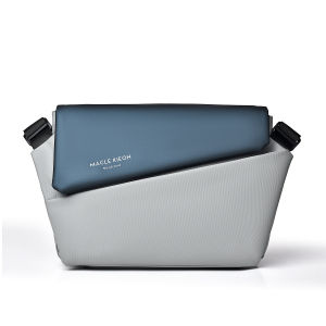 กระเป๋าสะพายข้างผู้ชายสำหรับ iPad pro 13 นิ้ว กระเป๋าใส่ของสำหรับเดินทางแบบสะพายข้าง กระเป๋าใส่ของแบบสะพายข้างสำหรับเด็กและเยาวชน