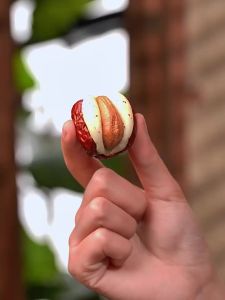 HuanXiHuaSheng | Nuclear Free Soft and Tasty Dates Filled with Cashew Nuts Snack