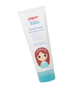 Pigeon Teens Facial Foam Daily Mild Cleansing (Sabun muka untuk kulit kering normal) - 40ml / 100ml