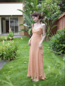 THROUS | Đầm A-Line Hoa Cam Flounce Mùa Hè