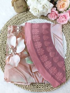 Hijab Bergo Kerudung Instan Oval Jersey printing motif bunga model Terbaru Terlaris dan murah.