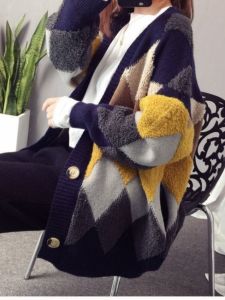 เสื้อคาร์ดิแกนถักคอวีสำหรับผู้หญิง ทรงหลวม หนา เสื้อสเวตเตอร์แฟชั่นฤดูใบไม้ร่วง/ฤดูหนาว เสื้อคลุมแขนยาวแบบสวมหัว