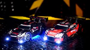4WD Drift Car 1:24 Toy Remote Control Car 2.4GHz 15 km/h High Speed ED Light Racing Off-Road Childre