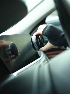 Giá đỡ điện thoại di động từ tính Chân không Gắn 360° xoay Giá đỡ máy tính để bàn cho ô tô xe hơi