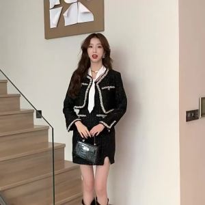 TQTZ08  98212   ชุดกลิ่นหอมเล็ก ๆ น้อย ๆ ชุดสูทฤดูใบไม้ร่วงผู้หญิงตัวเล็ก ๆ สาวฮอตสองชิ้น กระโปรงสั้น ๆ