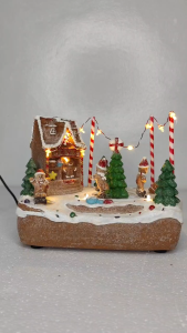 D&D FC613 Christmas Decoration Animation Musical Gingerbread Village