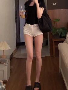 กางเกงขาสั้นทรงหลวมเอวต่ำสีขาว กางเกงขาสั้นเซ็กซี่สไตล์ฤดูร้อน กางเกงขาสั้นทรงสลิมฟิต กางเกงขาสั้นทรงหลวมสบาย ๆ