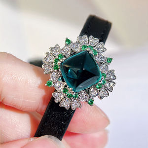 SEQUITO เครื่องประดับผู้หญิงสไตล์โรแมนติกแบบใหม่ประดับด้วยเงินชุบเคลือบเงินสีเขียวเรขาคณิตสีเขียวสีเขียว AAAA ลูกบาศก์เพทายปรับได้เข็มขัดหนังสีดำ B227 สร้อยข้อมือสำหรับงานเลี้ยง