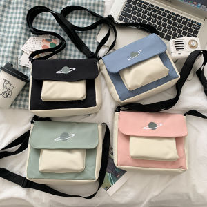 Little Meow Dabao กระเป๋าสะพายข้างผ้าแคนวาสกระเป๋าสี่เหลี่ยมเล็กสําหรับเยาวชนกระเป๋าสะพายทรงรากเดี่ยวพร้อมสีตัดกัน