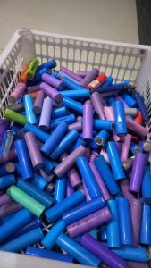 BATRE BEKAS COPOTAN POWERBENG KONDISI HIDUP TIPE 18650 ORIGINAL 100%