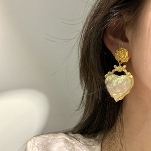 French Vintage Heart Pendant Exaggerated Earrings Women Sparkling Colorful Court Style Rose Flower Middle-Aged Ear Jewelry Clip-On