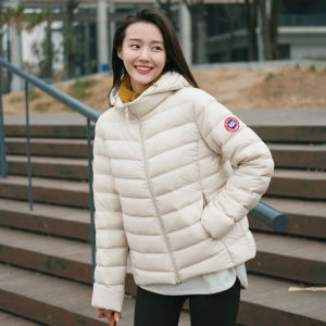 Ladies Thin down Jacket Lightweight New 2025 Autumn Winter Warm Hooded Slimming Outerwear Female Style Commute Simple Cotton