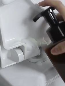 Bàn chải cong vệ sinh hình chữ V cán dài bàn chải vệ sinh góc toilet bồn rửa chén sàn nhà