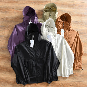 Breathable Laser Perforated Outdoor Casual Hooded Jacket Summer Mens Lightweight Waterproof Nylon Zipper Closure Solid Color