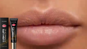 OUHOE Nourishing & Volumizing Lip Oil – Moisturizing Lip Care to Reduce Lip Lines Non-Sticky Formula High-Gloss Shine Plumping Effect for Fuller Healthier Looking Lips