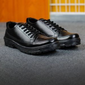 SEPATU DOCMART PRIA / SEPATU PANTOFEL PRIA / TERLARIS / SEPATU KASUAL / SEPATU FORMAL / COD