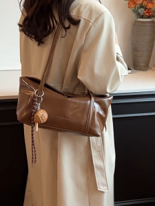 กระเป๋ากระเป๋าผู้เดินทางถุงความจุขนาดใหญ่สะพายไหล่สำหรับผู้หญิง PU สีทึบมูสสัน