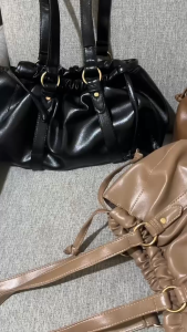 AVERO Tas Shoulderbag Bella Leather Wanita