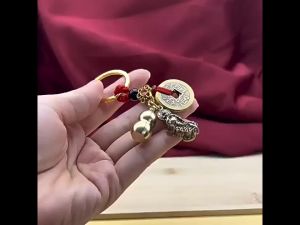 Chinese Gourd Brass PIXIU Keychains Feng Shui Coins Calabash Decorations Key Rings