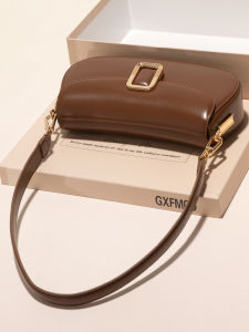 GXFMOD New Advanced Cowhide Underarm Commuter Bag Womens Fashionable Single Shoulder Slanting French Bread Bag