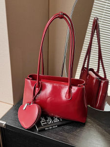 กระเป๋าสะพายข้างทรงสี่เหลี่ยมกลมหนังวัวน้ำมันแวววาวสไตล์ย้อนยุคฤดูใบไม้ร่วงและฤดูหนาว กระเป๋าสะพายข้างใต้วงแขน กระเป๋าใส่ของข้างเดียว กระเป๋าใส่ของแบบมีซิป