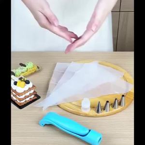 XMSJ | 107PCS Pastry Frosting Decorating Bag Nozzle Tip Fondant Cake Sugar Decorating Pen Set Cake Decorating ToolDIY Baking Supplies