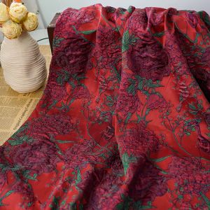 ผ้าแจ็คคาร์ดนูนสไตล์จีนสีแดงสำหรับชุดแขนกุดกระเป๋าถือวัสดุพื้นผิวย้อนยุค