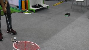 Golf Training Aid Golf Putting Machine Automatic Return Electric Kick Back Target Putt