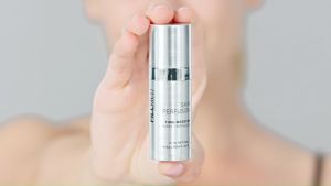 FILLMED TIME-BOOSTER 30ml (Wrinkle corrective care serum - 0.3% Retinol - Smoothes wrinkles & fine lines improves skin tone) - Made in France