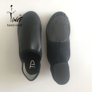 รองเท้าเต้นรำจั๊สแบบมีสายรัดข้อเท้าสำหรับผู้หญิง รองเท้าเต้นรำแบบมียางยืด พื้นนุ่ม ส้นเตี้ย สีดำ รองเท้าเต้นรำสำหรับผู้ใหญ่