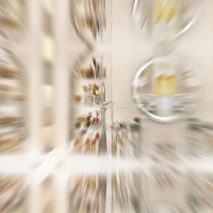 กล่องโชว์โปร่งใสสุดหรู กล่องโชว์กระเป๋า ชั้นวางของ ตู้เก็บของกันฝุ่น กล่องเก็บของ ตู้เก็บของใช้ในบ้าน วัสดุอะคริลิค