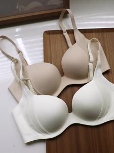 Invisible Lift & Gather Womens Bra