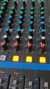 Yamaha MG16XU มิกเซอร์ระดับมืออาชีพพร้อมเอฟเฟกต์ DSP ในตัว