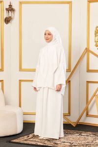 SET 3 IN 1 ROSALINDA WITH FREE SHAWL