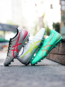ASICS | Beginner Artificial Turf Short Stud Soccer Shoes
