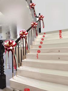 Wedding Stairs Suit Creative Wedding Latte Art Wedding Room Decoration Layout Stair Handrail Rural Pendant Wedding Supplies