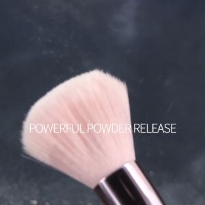 MAANGE เซ็ตแปรงแต่งหน้า 7 ชิ้น สีชมพู-ทอง นุ่มฟูจับถนัดมือ แต่งหน้าสวยเป๊ะทุกลุค