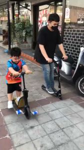 สกู๊ตเตอร์ขาไถ 2 ล้อ สกู๊ตเตอร์สไตล์ Freestyle Scooter สำหรับกิจกรรมการสด กีฬาเอ็กซ์ตรีม stun extreme
