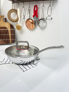 กระทะผัดไม่ต้องหมัก 18-10 สแตนเลส ด้านล่างแบน ใช้กับแก๊สและอินเด็กซ์แม่เหล็ก กระทะผัดขนาดเล็กสำหรับใช้ในครัวเรือน