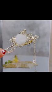 Jepit Rambut Korea Sanggul Rumbai Kupu Kupu Elegant Butterfly Tassel Twist Hair Clip